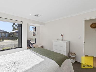 15 Mcmullan View, Hazelmere WA 6055