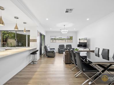 1 Dotterel Way, East Cannington WA 6107