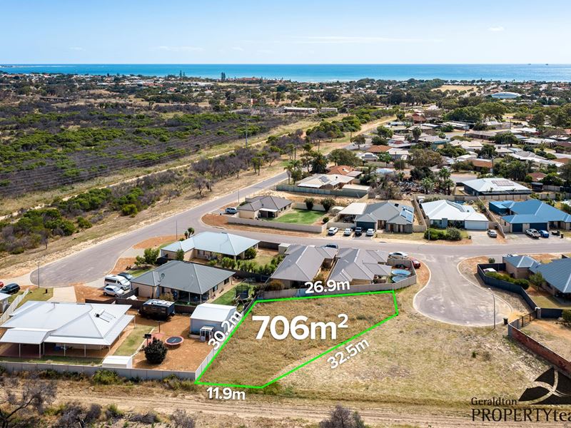 4 Dee Court, Waggrakine WA 6530