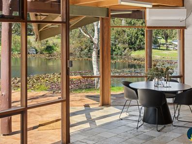 250 Carradine Road, Bedfordale WA 6112
