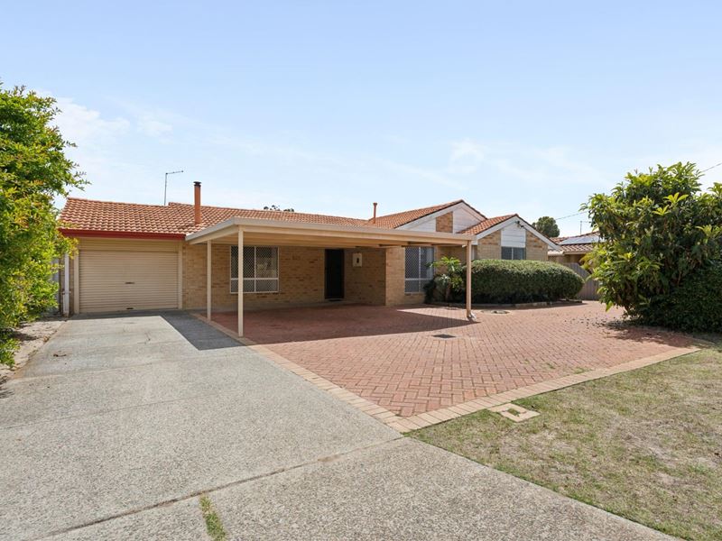 121 Widgee Rd, Noranda WA 6062