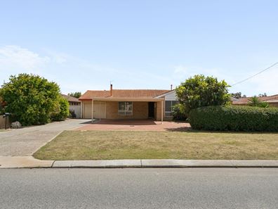 121 Widgee Rd, Noranda WA 6062