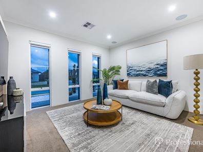 74 Selacosa Avenue, Jindalee WA 6036