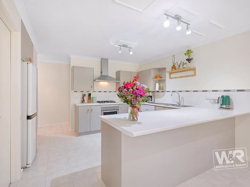 9 Trio Crescent, Mckail WA 6330
