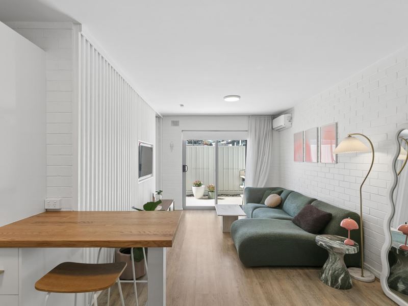 8/320 Canning Highway, Bicton WA 6157