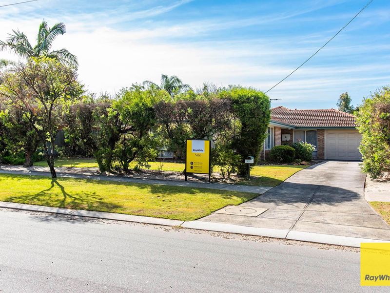 27 Sutherland Drive, Thornlie WA 6108