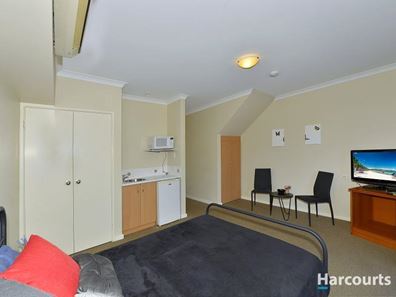 70/20 Apollo Place, Halls Head WA 6210