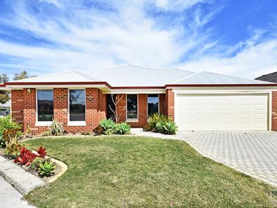 50 Simmonds Pass, Ellenbrook WA 6069