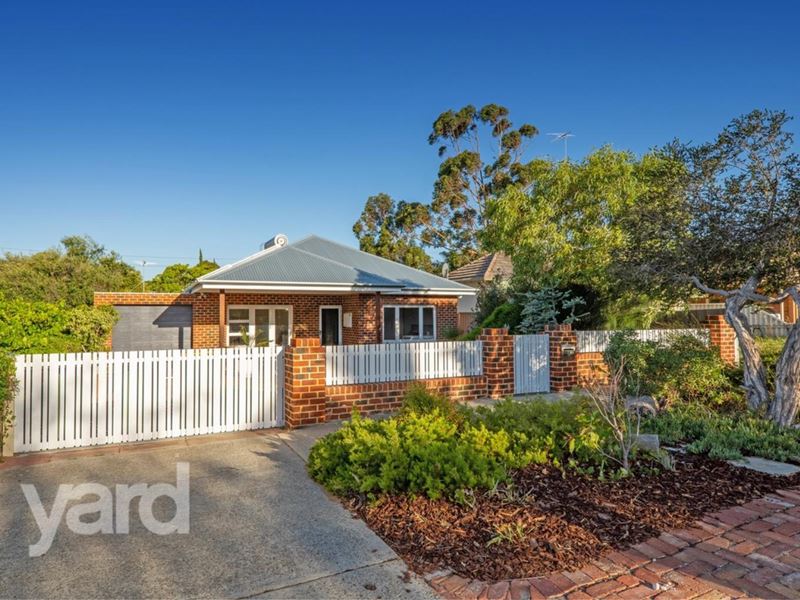 32 Central Avenue, Beaconsfield