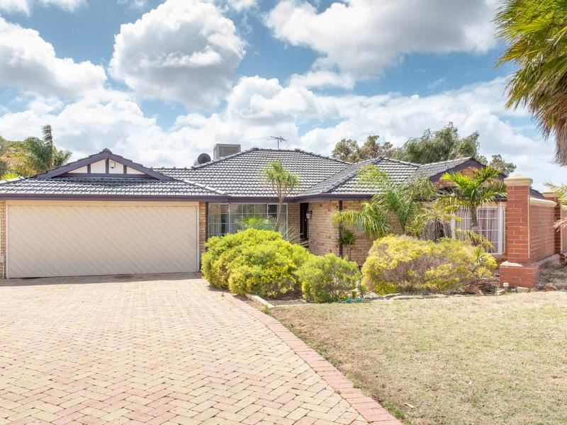 71 Castlegate Way, Woodvale WA 6026