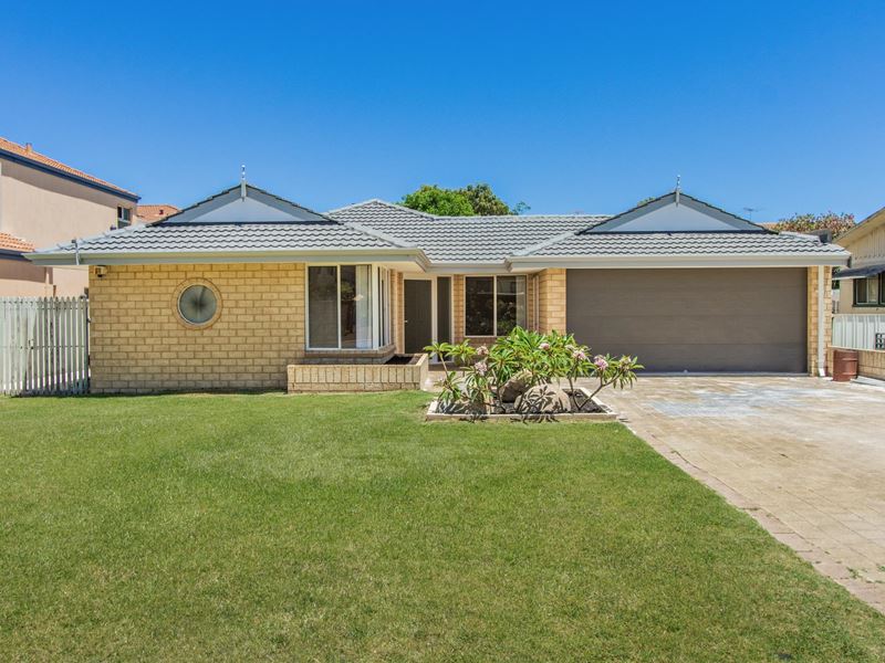 11b Chalwell St, Rockingham WA 6168