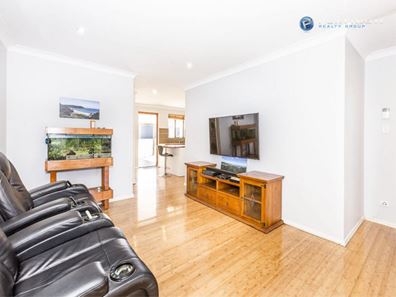 35 Elliot Road, Wanneroo WA 6065