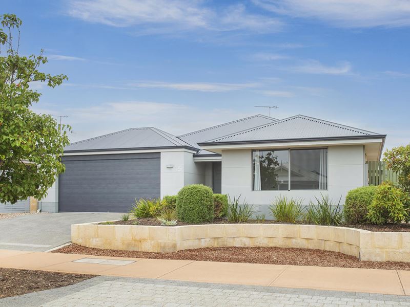 15 Harbeck Drive, Kealy WA 6280