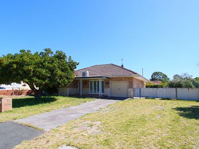 14 Mallard Way, Cannington WA 6107