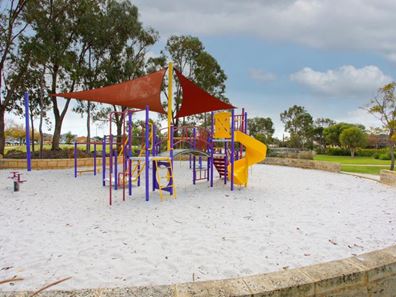 43 Planetree Pass, Canning Vale WA 6155