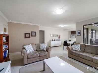 4/11 Sylvia Street, Balcatta WA 6021