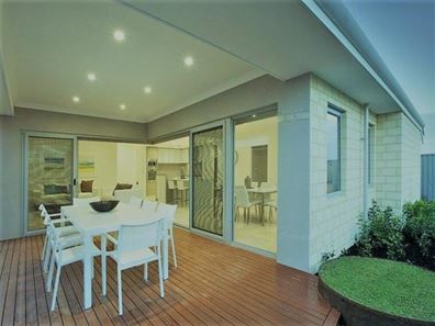 13 Barron Turn, South Yunderup WA 6208