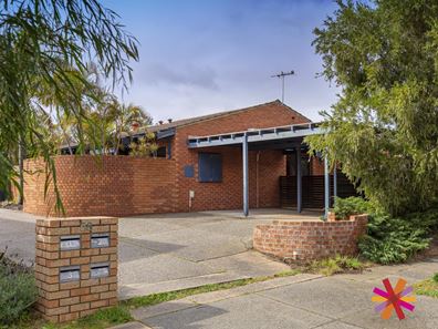 1/58 Robert Street, Como WA 6152