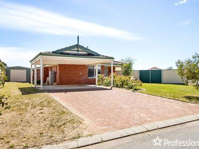 3 Uist Court, Port Kennedy WA 6172