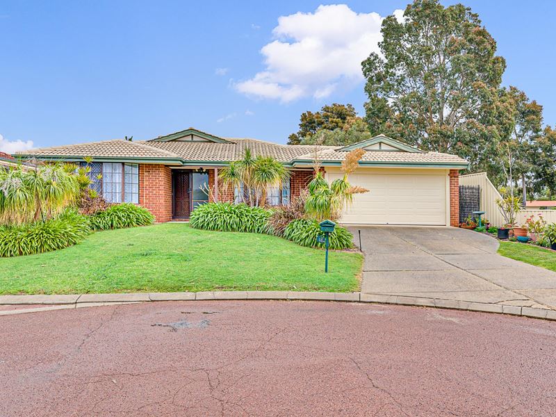 24 Pipit Close, Huntingdale WA 6110