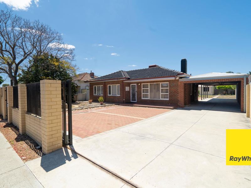 221 Hardey Road, Belmont