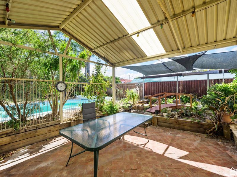 130 Grovelands Drive, Camillo