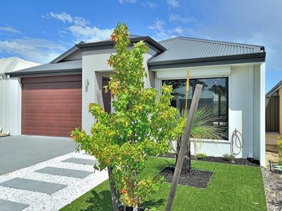 5 Ornate Glade, Aveley WA 6069