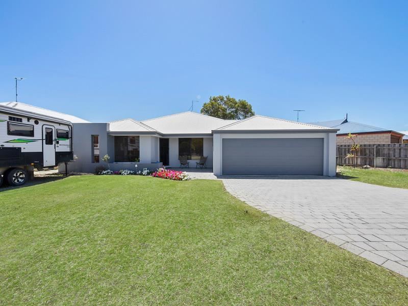 28 Len Howard Drive, Erskine