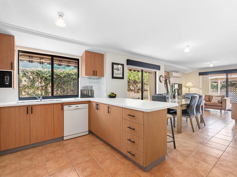 244A Riseley Street, Booragoon WA 6154