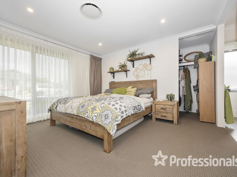 102 Semerwater Crescent, Aveley WA 6069