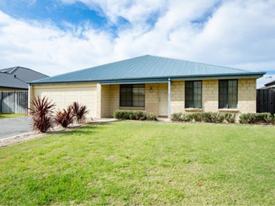 52 Avalon Road, Australind WA 6233
