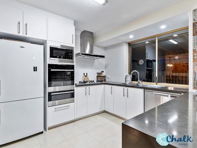 12 Westerly Way, Cooloongup WA 6168