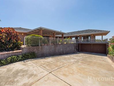 7 Muir Place, Halls Head WA 6210