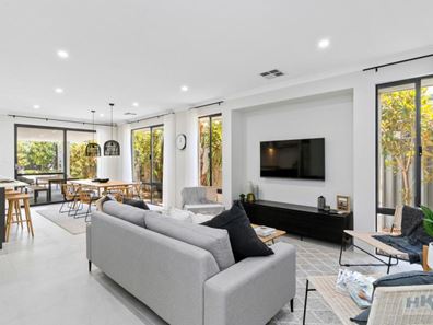 12 Ashford Street, Aveley WA 6069