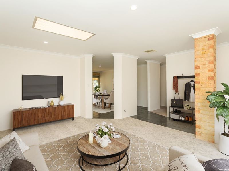 2/14 Crossland Way, Kardinya