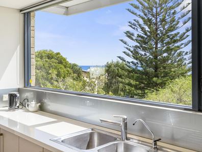 12 Hamersley Street, Cottesloe WA 6011