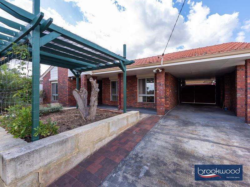 15 Vanessa Way, Swan View