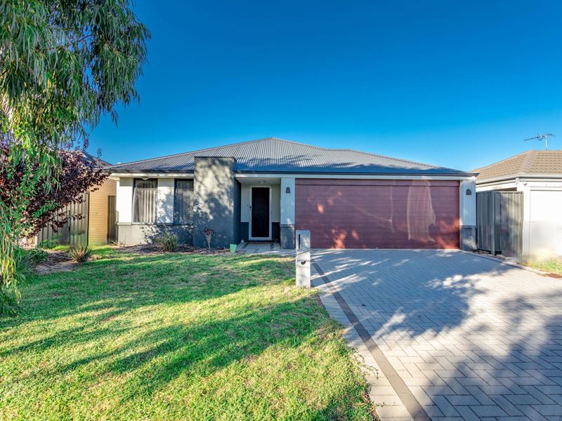 32 Georgina Street, Hilbert