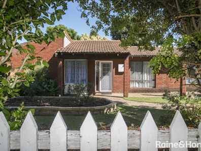 39 Myles Road, Swan View WA 6056