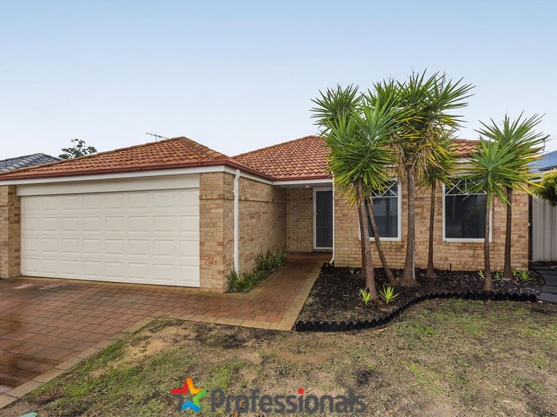 7 Menna Brace, Greenfields