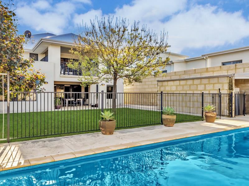 12 Frigate Way, Wannanup