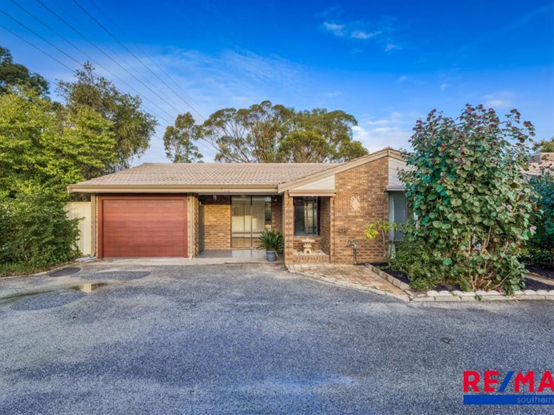 12 Manley Street, Cannington WA 6107