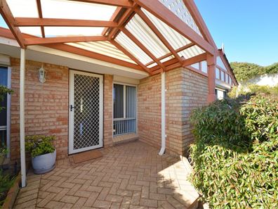15 Porongurup Drive, Clarkson WA 6030