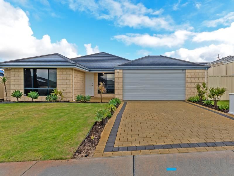 11 Lynella Circuit, Banksia Grove WA 6031