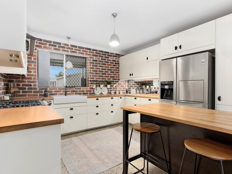 31 Ricketts Crt, Rockingham
