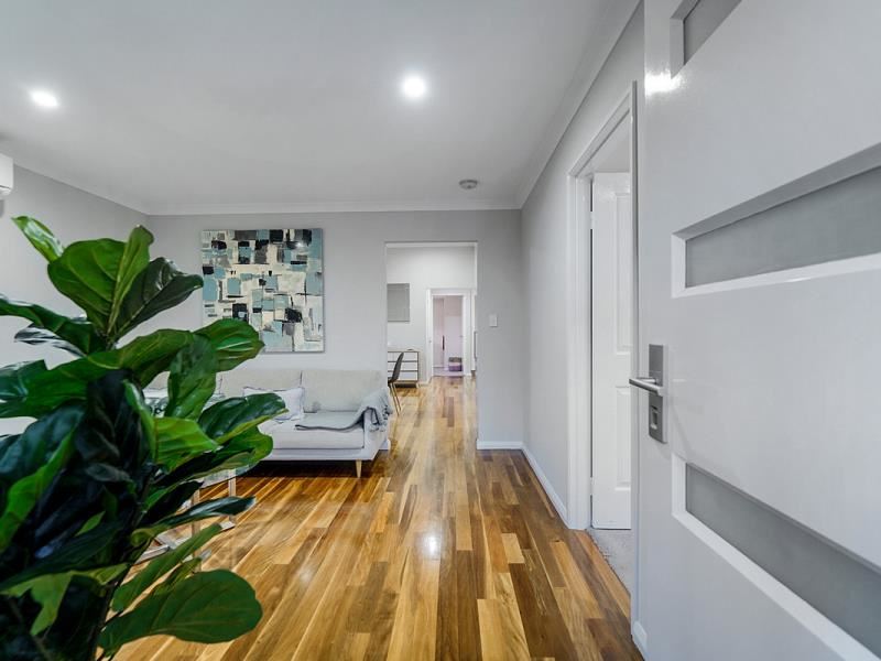 200B Ravenscar Street, Doubleview WA 6018