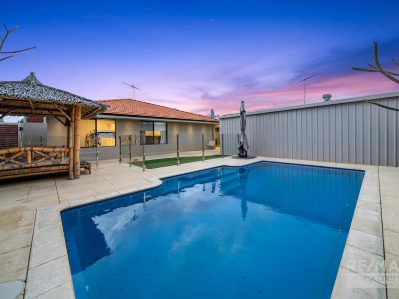 9 Clarafield Meander, Tapping