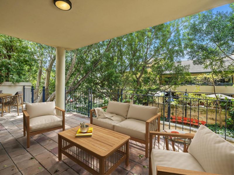 4/24 Constitution Street, East Perth