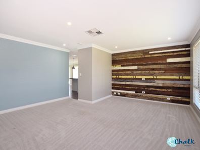 10 Okehampton Road, Warnbro WA 6169