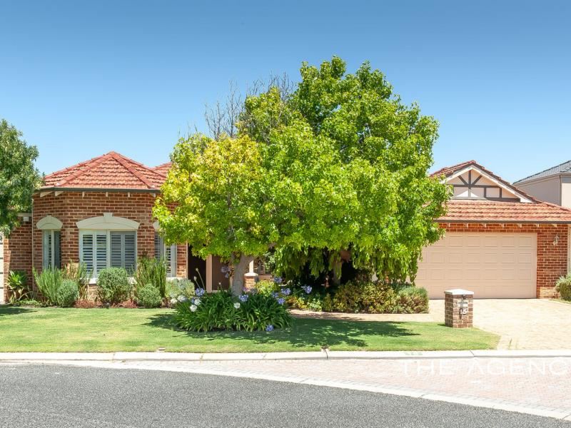 15 Hyde Court, Hillarys